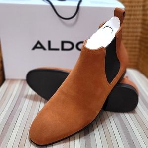 Aldo Chelsea boots for men size 7